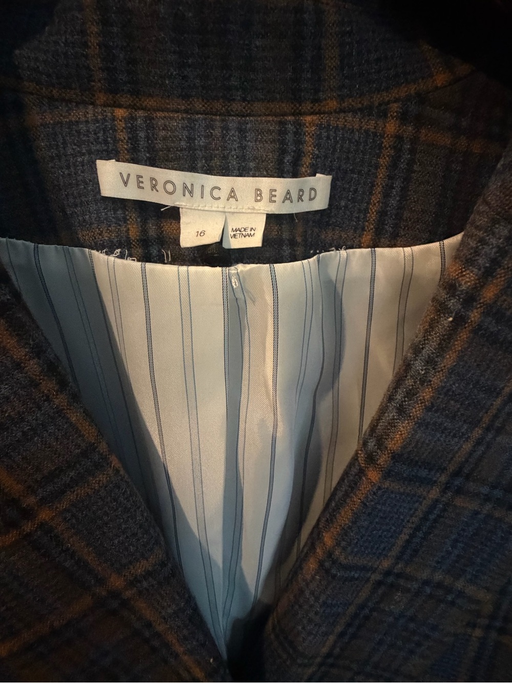 Veronica Beard Ellette Dickey Double Breasted Wool Jacket - Picture 4 of 6